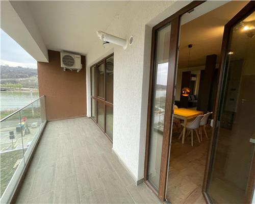 Inchiriez apartament 2 camere, open space, Complex 7 Moon  Sorogari