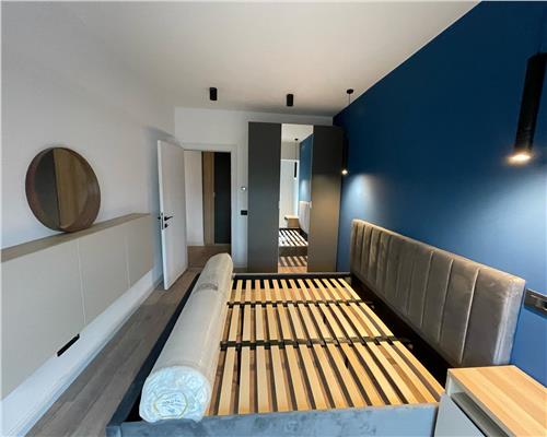 Inchiriez apartament 2 camere, open space, Complex 7 Moon  Sorogari