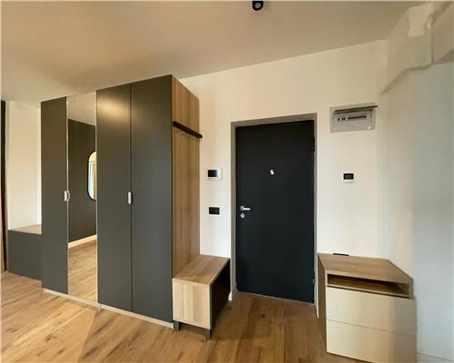 Inchiriez apartament 2 camere, open space, Complex 7 Moon  Sorogari