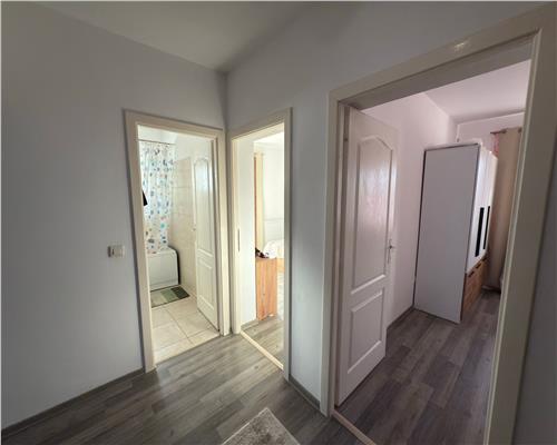 Apartament de inchiriat, 3 camere, loc de parcare,boxa, Rediu, Iasi
