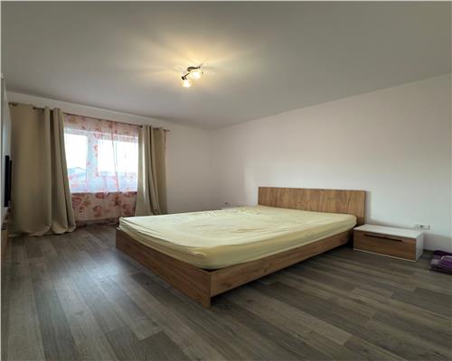 Apartament de inchiriat, 3 camere, loc de parcare,boxa, Rediu, Iasi