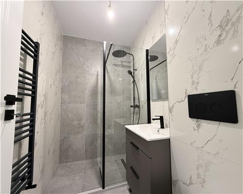 Apartament cu 2 camere de vanzare Piata Unirii