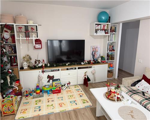Apartament 3 cam,  semi  decomandat, de vanzare zona Tatarasi  Dispecer