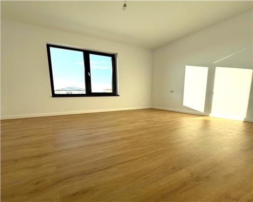 Vila Moderna, P+E, 400 teren, finisata,  asfalt, Valea Adanca Miroslava