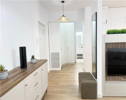 Inchiriez apartament 2 camere, open space, Zona Centrala  Silk District