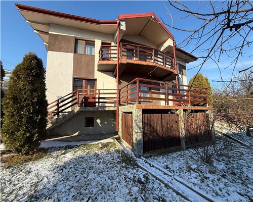 Vila de inchiriat D+P+E,  in Bucium – Bellaria Iasi Iasi