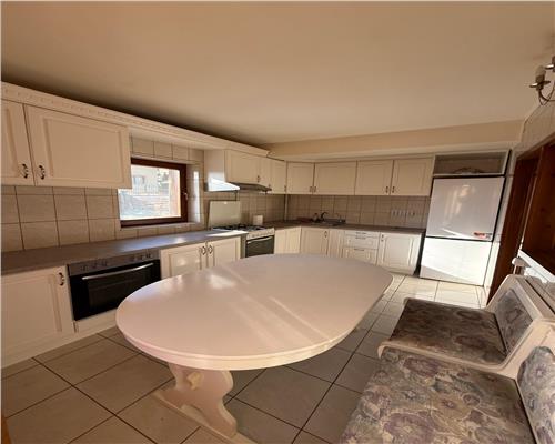 Vila de inchiriat D+P+E,  in Bucium – Bellaria Iasi