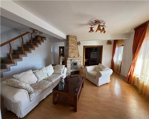 Vila de inchiriat D+P+E,  in Bucium – Bellaria Iasi