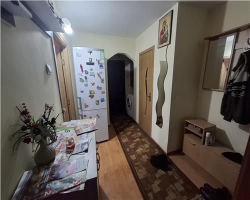 Dancu  Iasi, apartament 2 camere decomandat de vanzare mobilat si utilat!