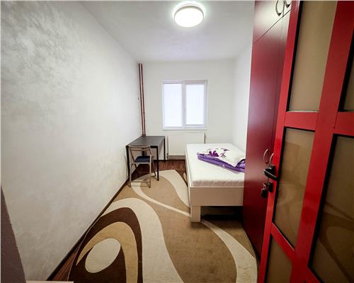 Ap de inchiriat, 3 camere, aproape de PALAS  CAMPUS